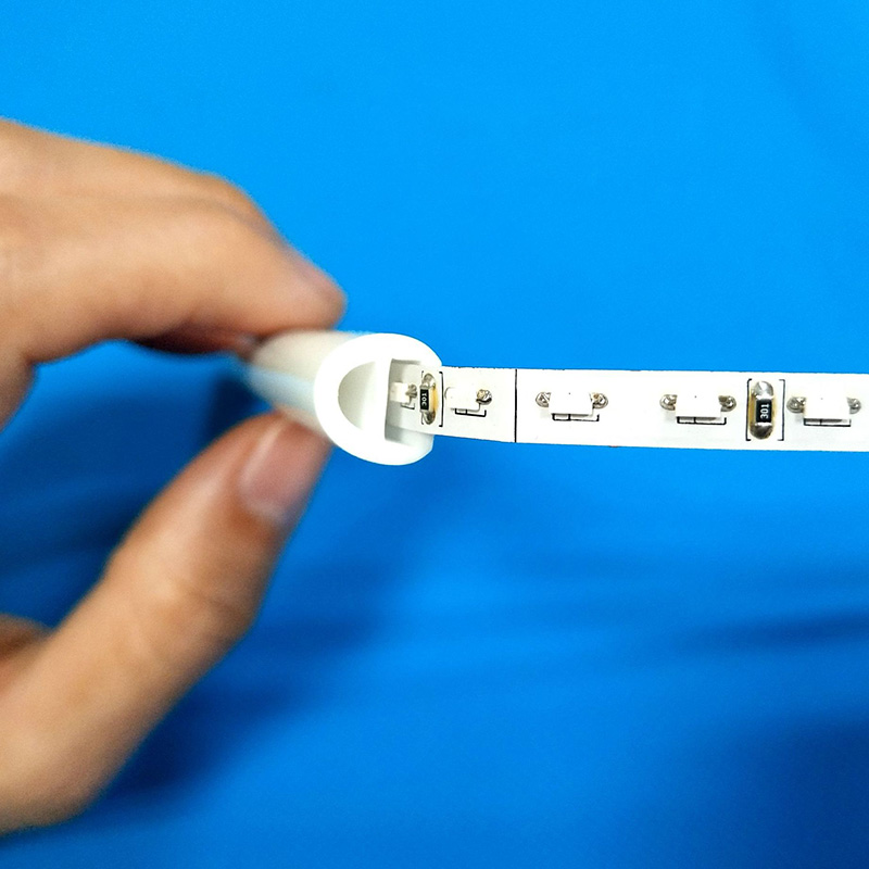 Dome Top Silicone LED Profile For 5mm LED Strip Light - 10*10mm 180° Top Emitting Dome Top Silicone LED Profile For 5mm LED Strip Light - 10*10mm 180° Top Emitting
